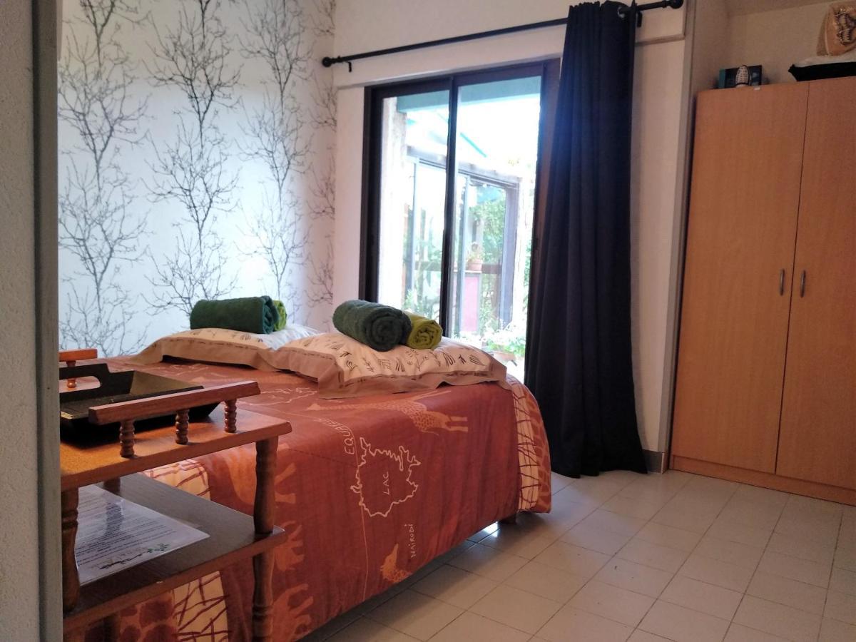 Chambre Independante Piscine, Parc, Cuisine... Brézilhac エクステリア 写真